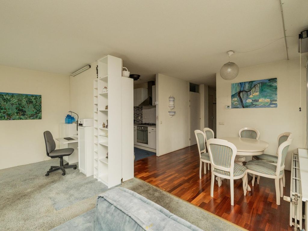 Groot Hertoginnelaan 8T, 'S-Gravenhage