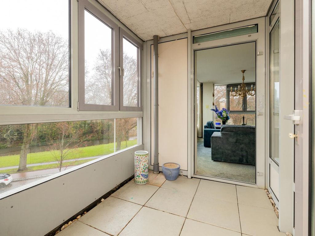 Groot Hertoginnelaan 8T, 'S-Gravenhage