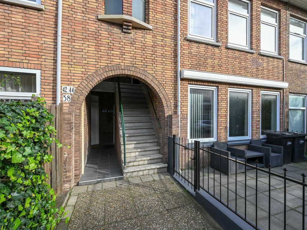 Piet Paaltjensstraat 42, 'S-Gravenhage