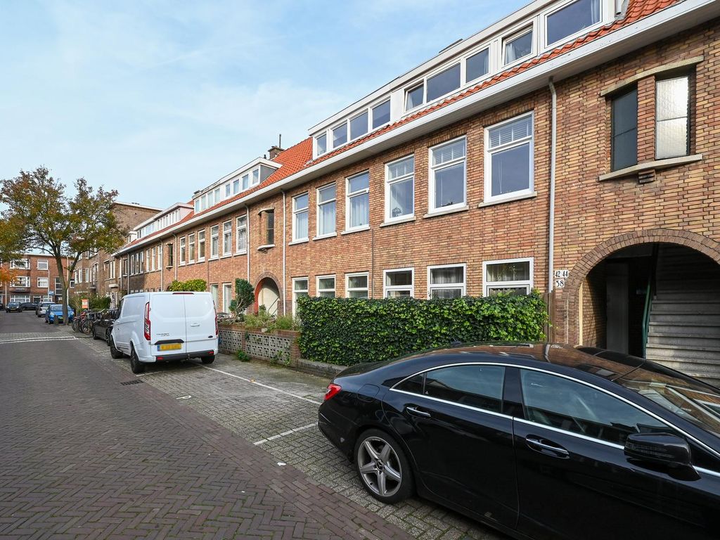 Piet Paaltjensstraat 42, 'S-Gravenhage