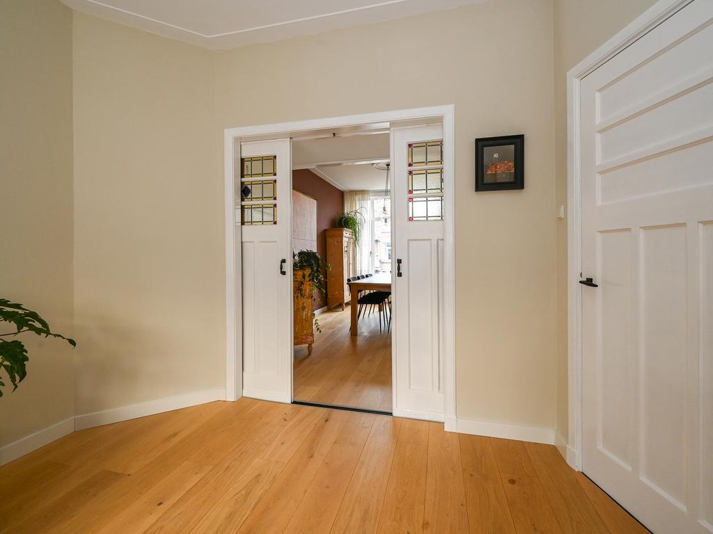 Lunterenstraat 147, 'S-Gravenhage