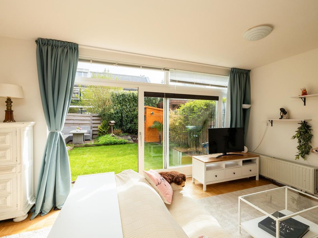 Wilgendreef 103, Voorburg