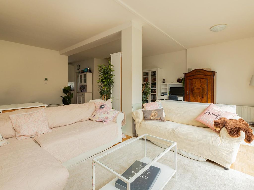 Wilgendreef 103, Voorburg