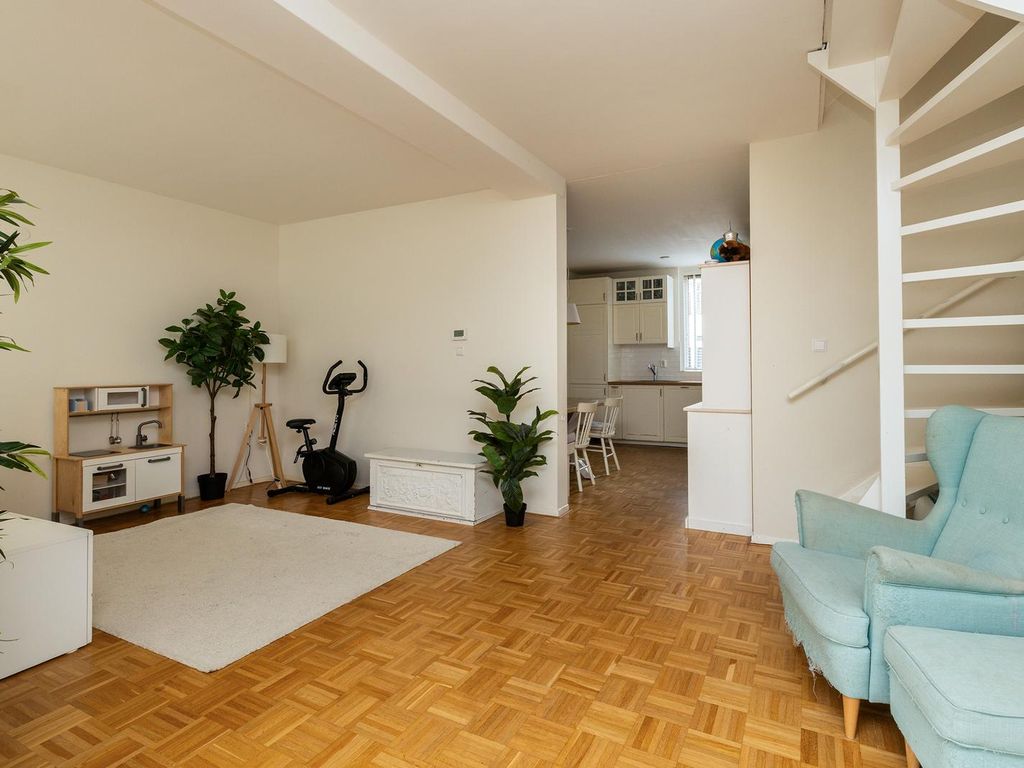 Wilgendreef 103, Voorburg