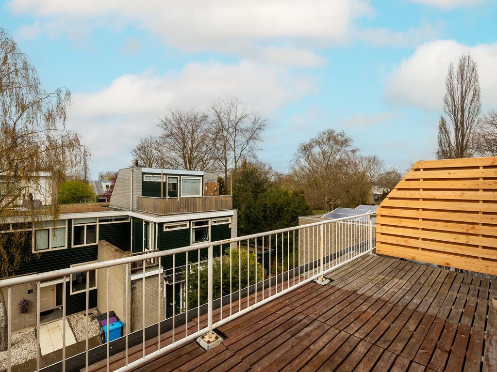 Wilgendreef 103, Voorburg