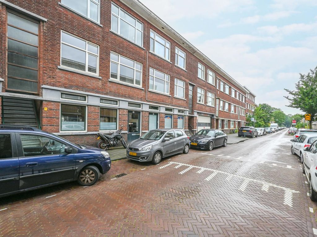 Okkernootstraat 90, 'S-Gravenhage