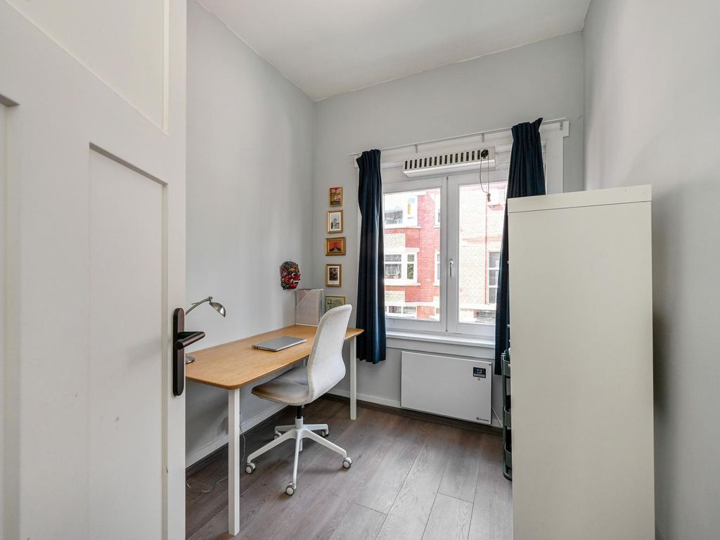 Voorthuizenstraat 4, 'S-Gravenhage