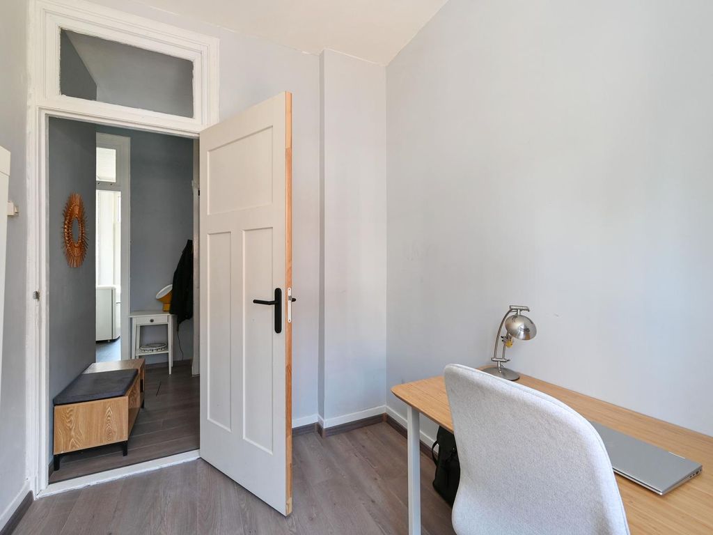 Voorthuizenstraat 4, 'S-Gravenhage