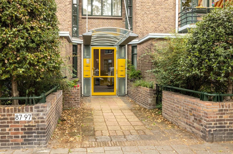 Van Hogendorpstraat 91