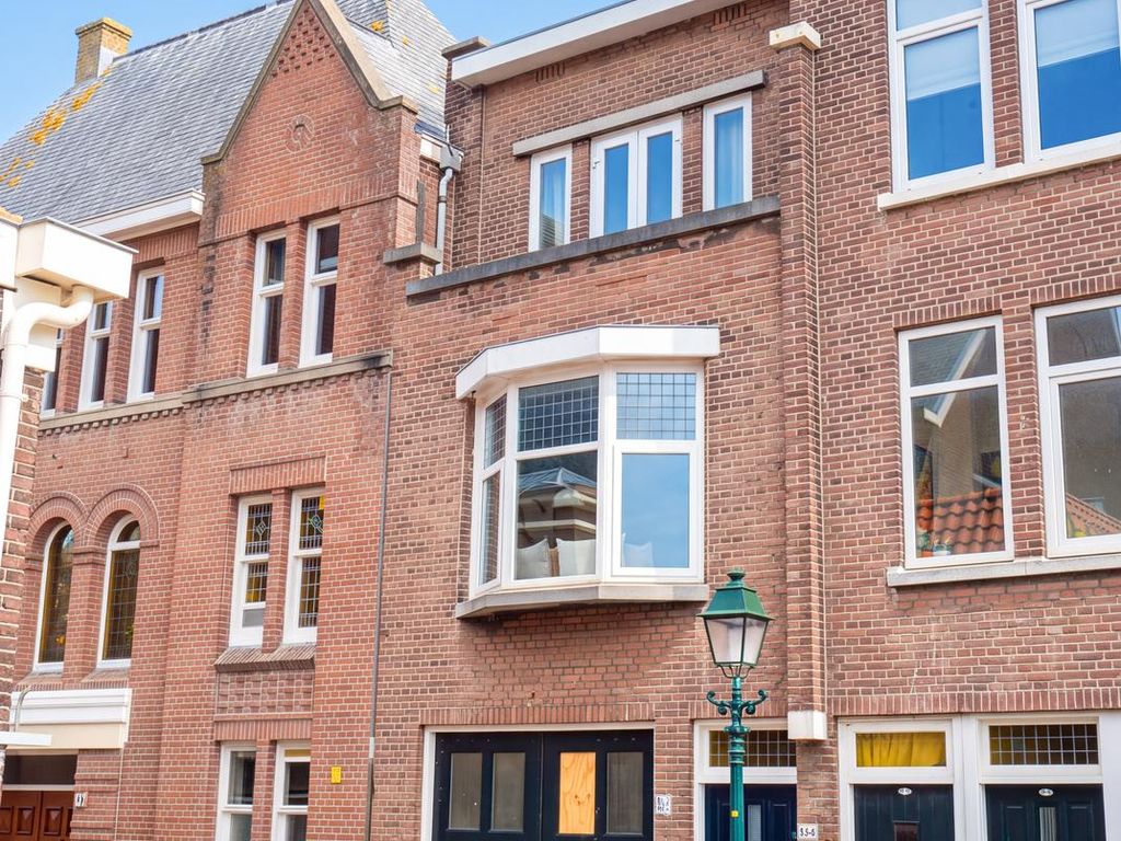 Nieuwe Laantjes 111, 'S-Gravenhage