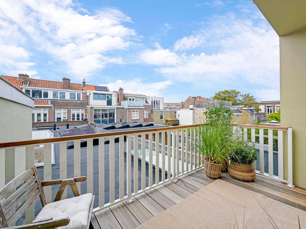 Nieuwe Laantjes 111, 'S-Gravenhage