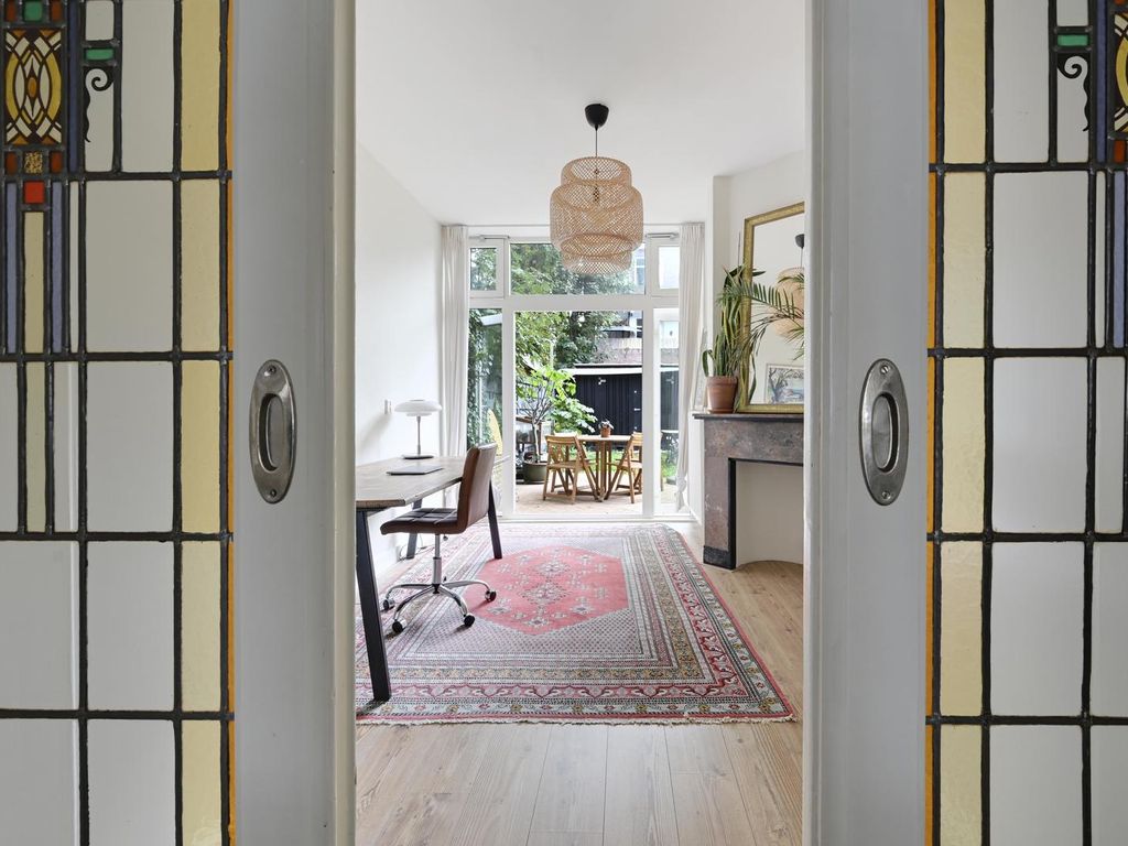 Lunterenstraat 186, 'S-GRAVENHAGE