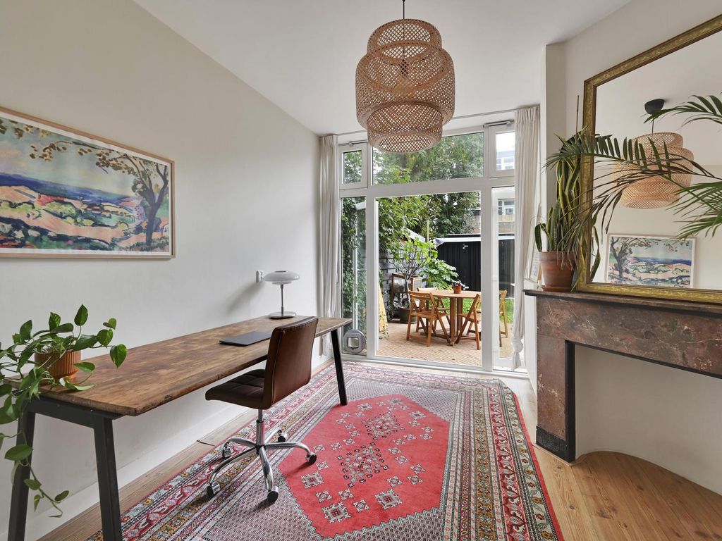 Lunterenstraat 186, 'S-GRAVENHAGE