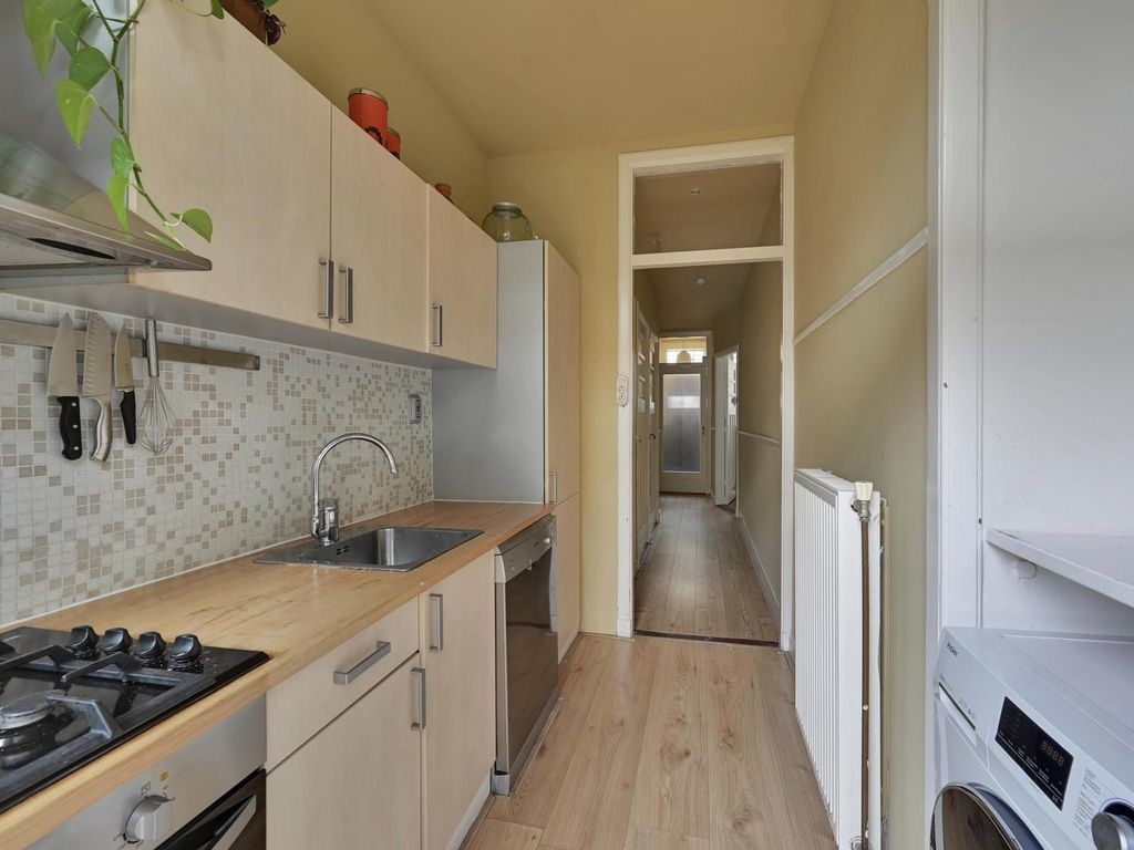 Lunterenstraat 186, 'S-GRAVENHAGE