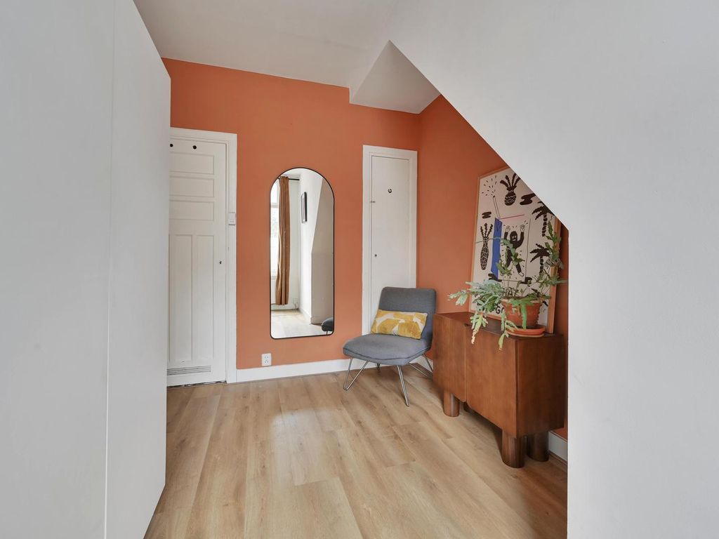 Lunterenstraat 186, 'S-GRAVENHAGE