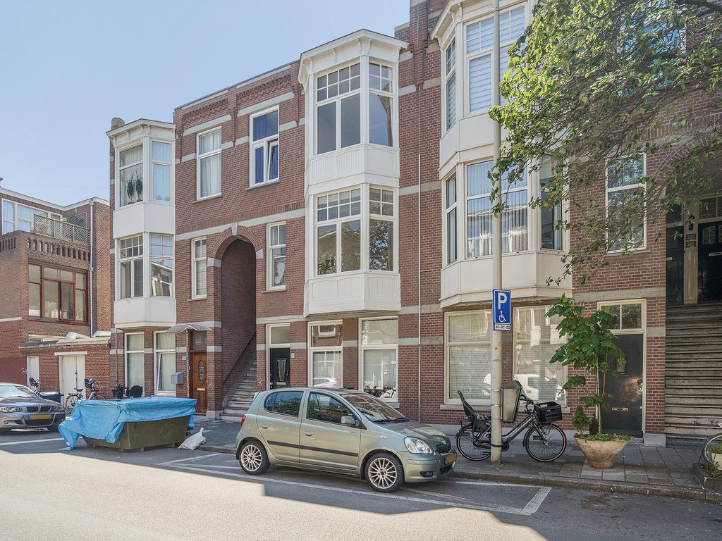 Fahrenheitstraat 360a, 'S-Gravenhage