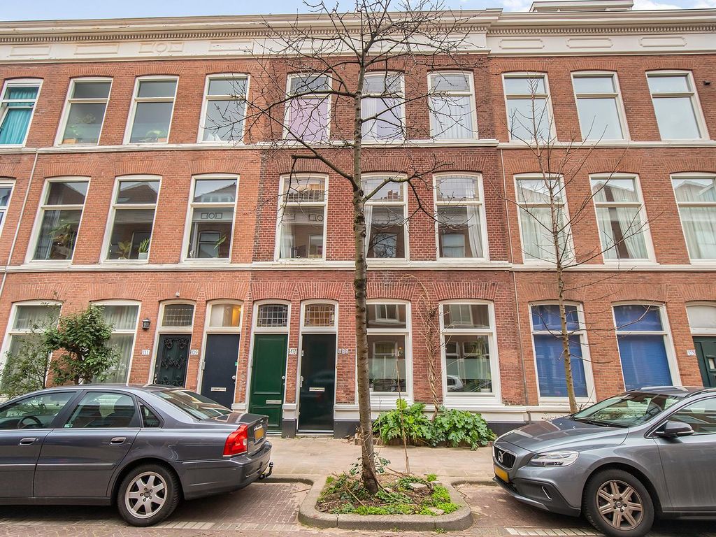 Van Kinsbergenstraat 105, 'S-Gravenhage