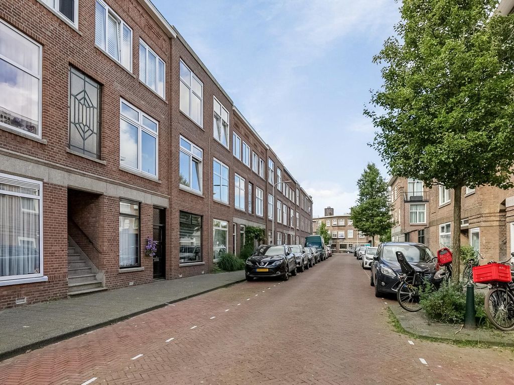 De Vriesstraat 22, 'S-Gravenhage