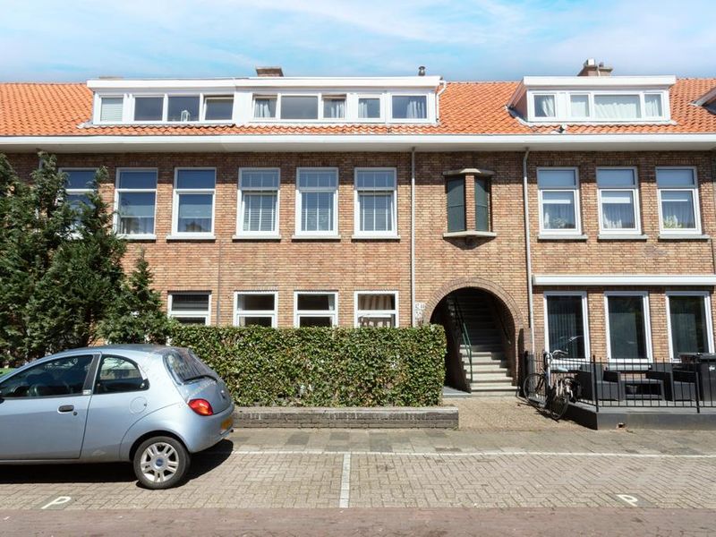 Piet Paaltjensstraat 42, 