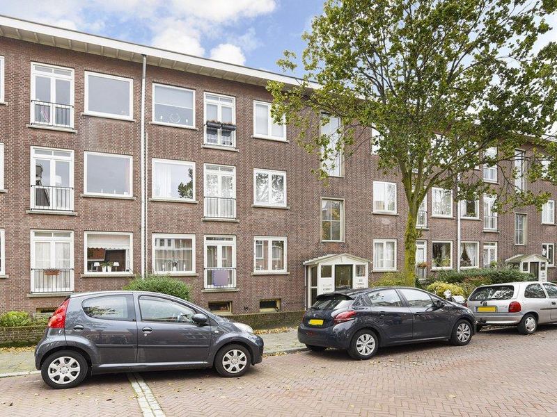 Van Hoornbeekstraat 24, 