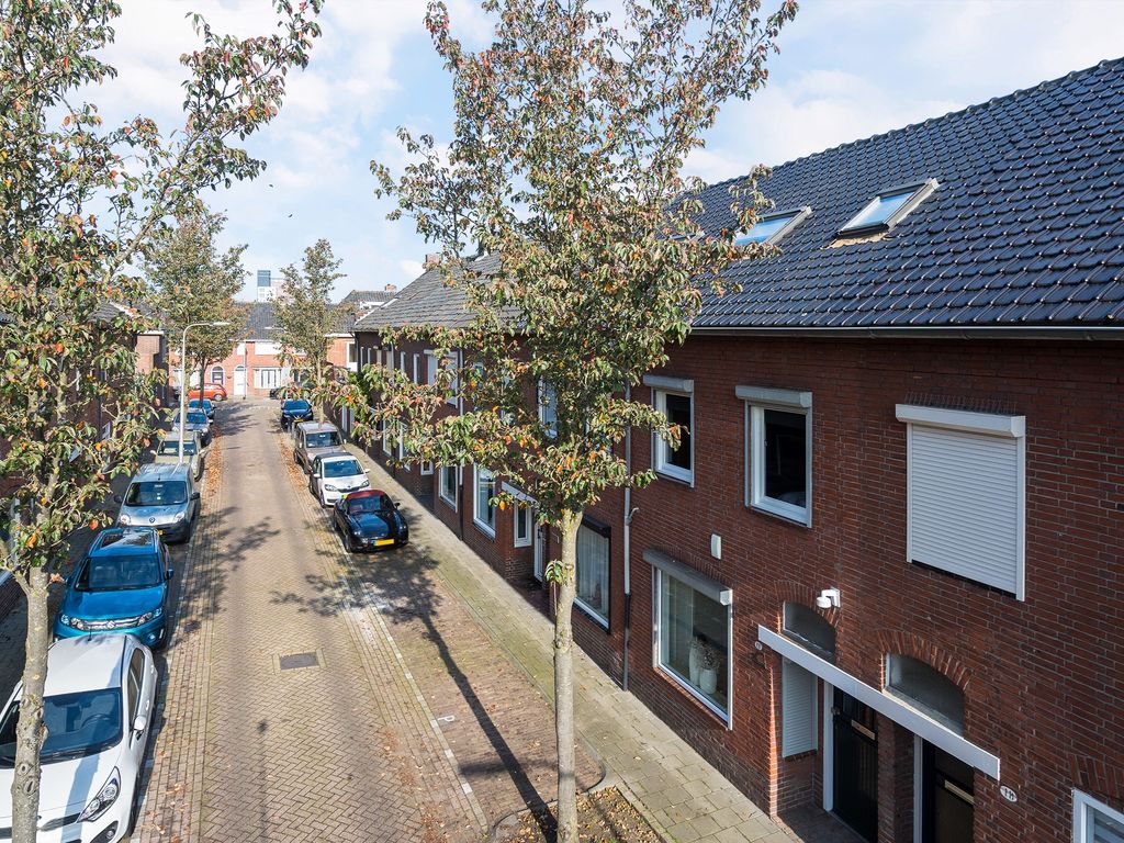Blazoenstraat 16, Tilburg