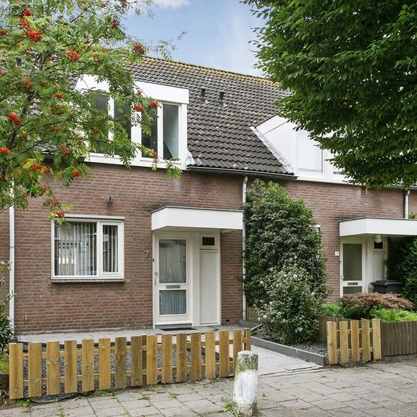 Beatrixlaan 7, Vlijmen