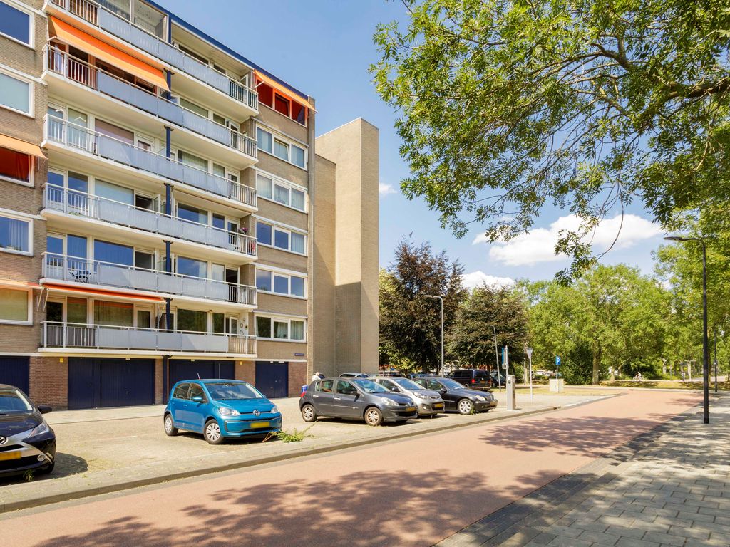 Kruiskampsingel 247, 's-Hertogenbosch