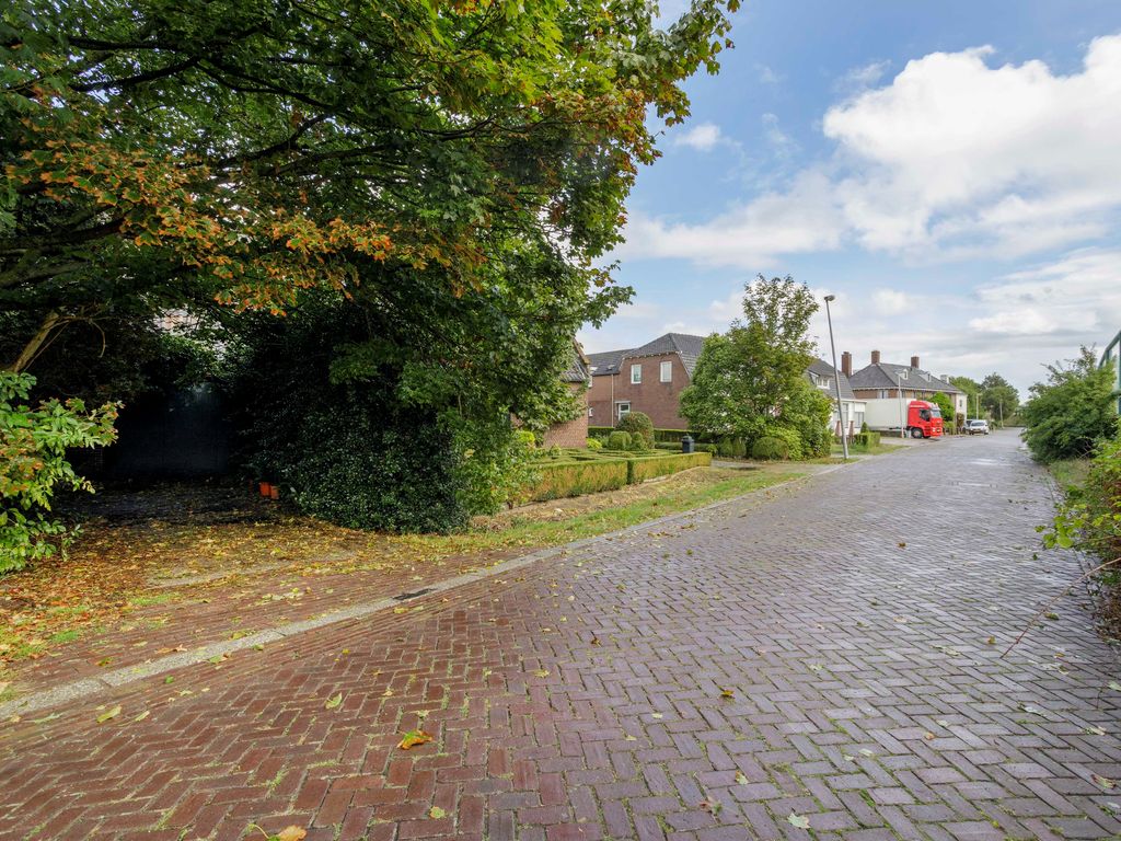 Veilingstraat 8, Elshout