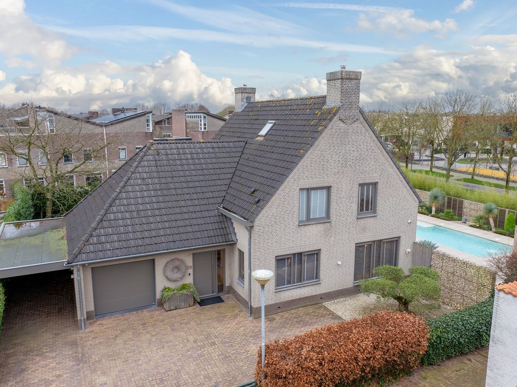 Kromstaartlaan 19, 's-Hertogenbosch