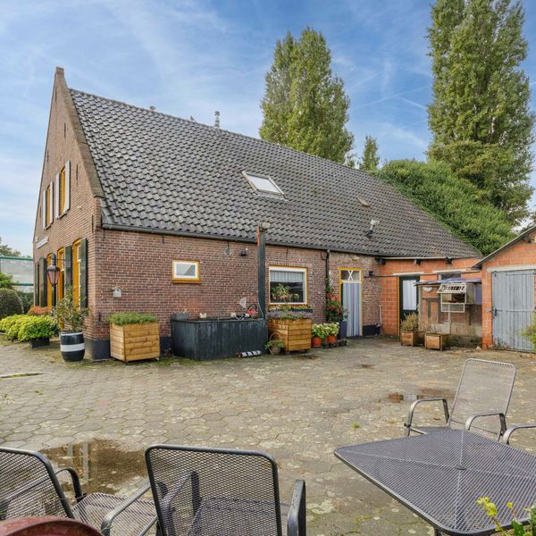 Veilingstraat 8, Elshout