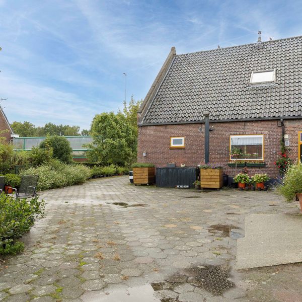 Veilingstraat 8, Elshout