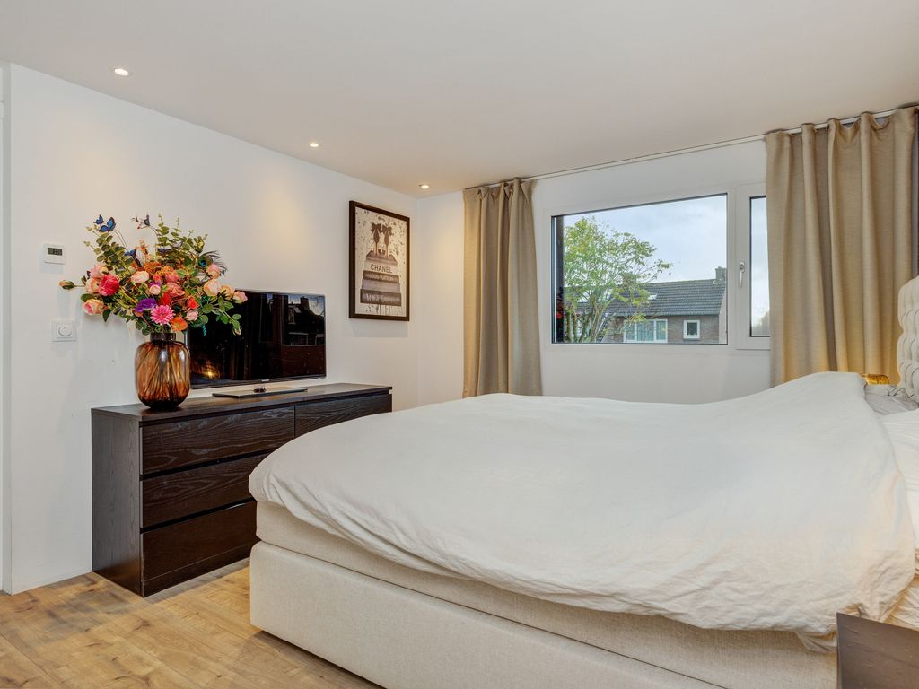 Sint Lambertusstraat 10, 's-Hertogenbosch