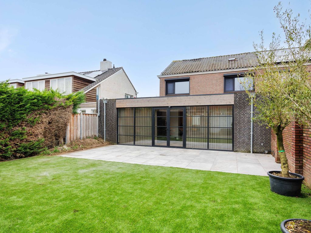 Sint Lambertusstraat 10, 's-Hertogenbosch
