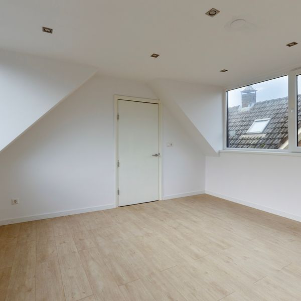 Meester Prinsenstraat 9, Haarsteeg