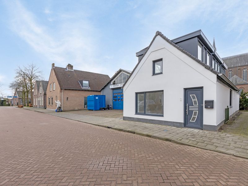 Meester Prinsenstraat 9, Haarsteeg
