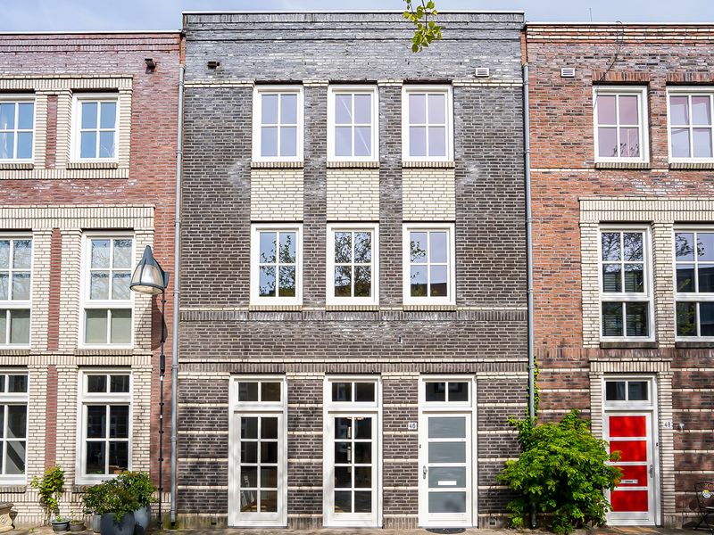 Oberon 46, 's-Hertogenbosch