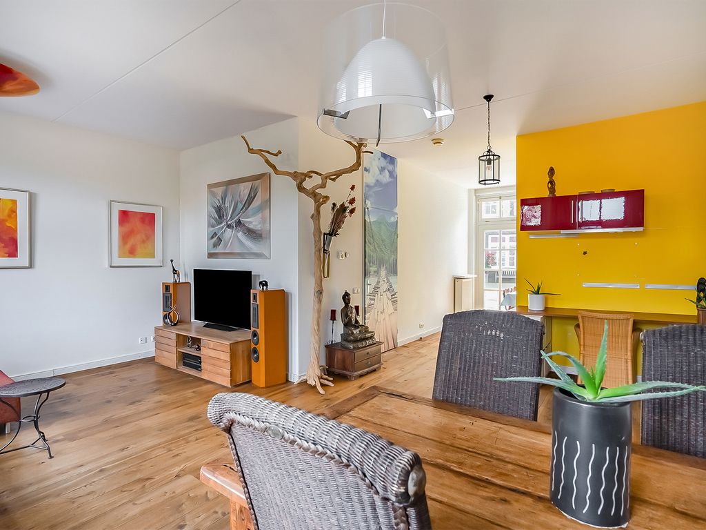Oberon 46, 's-Hertogenbosch