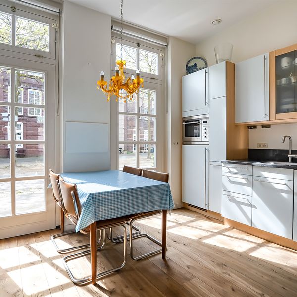 Oberon 46, 's-Hertogenbosch