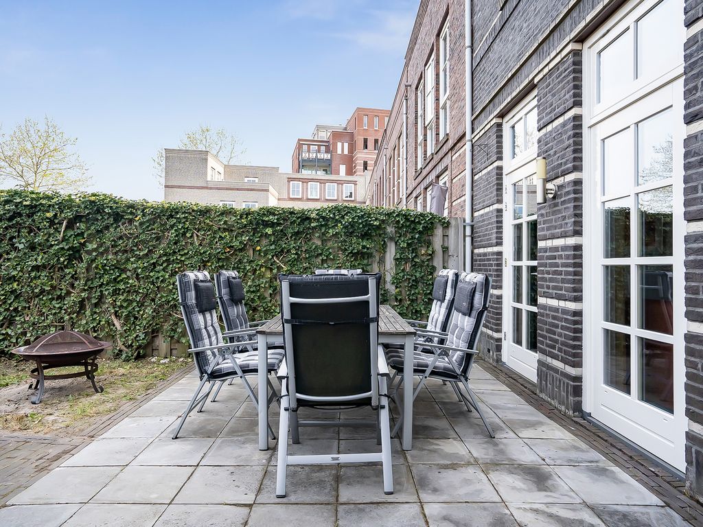 Oberon 46, 's-Hertogenbosch