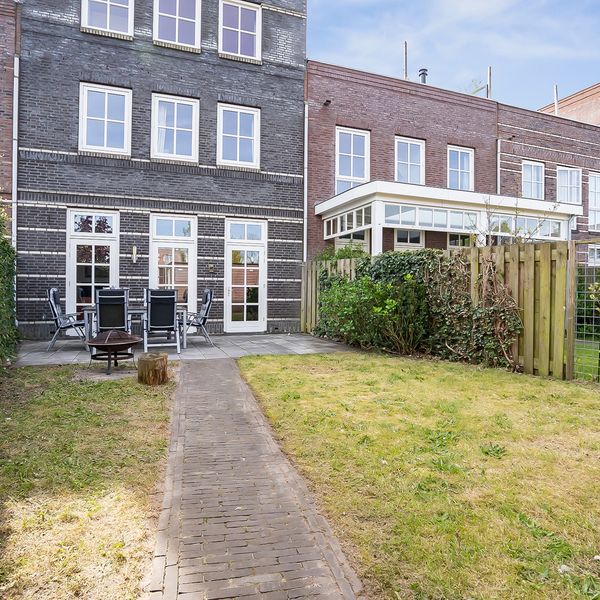 Oberon 46, 's-Hertogenbosch