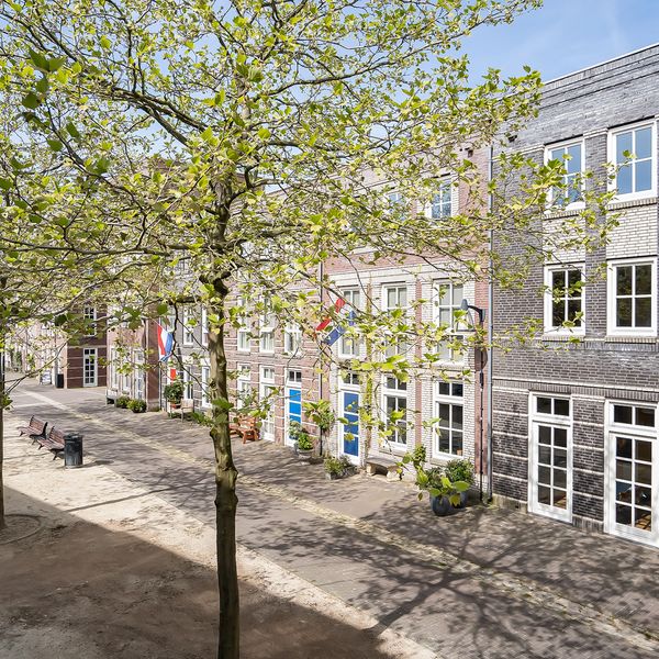 Oberon 46, 's-Hertogenbosch