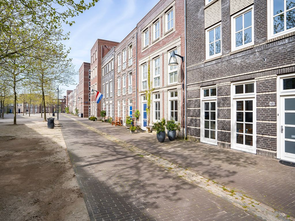 Oberon 46, 's-Hertogenbosch