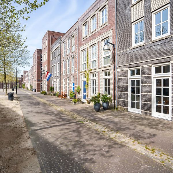 Oberon 46, 's-Hertogenbosch