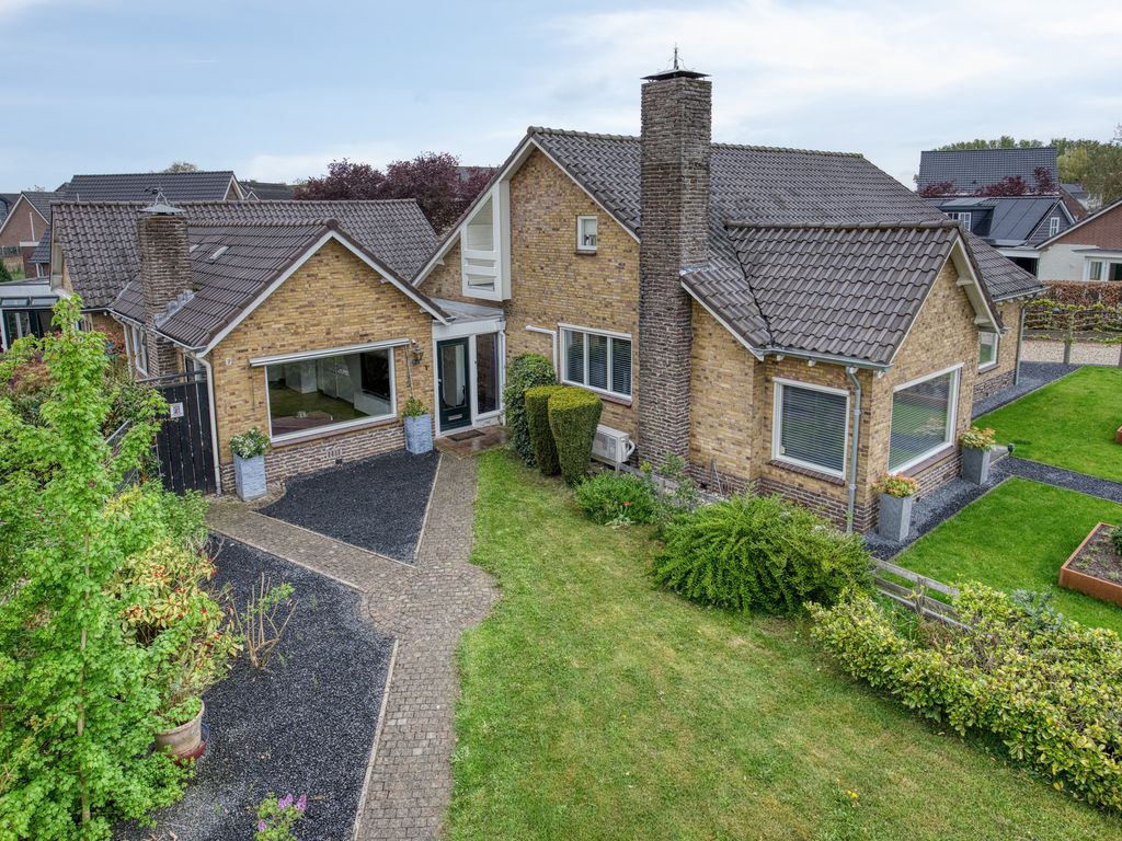 Hogeweg 1A, Dreumel