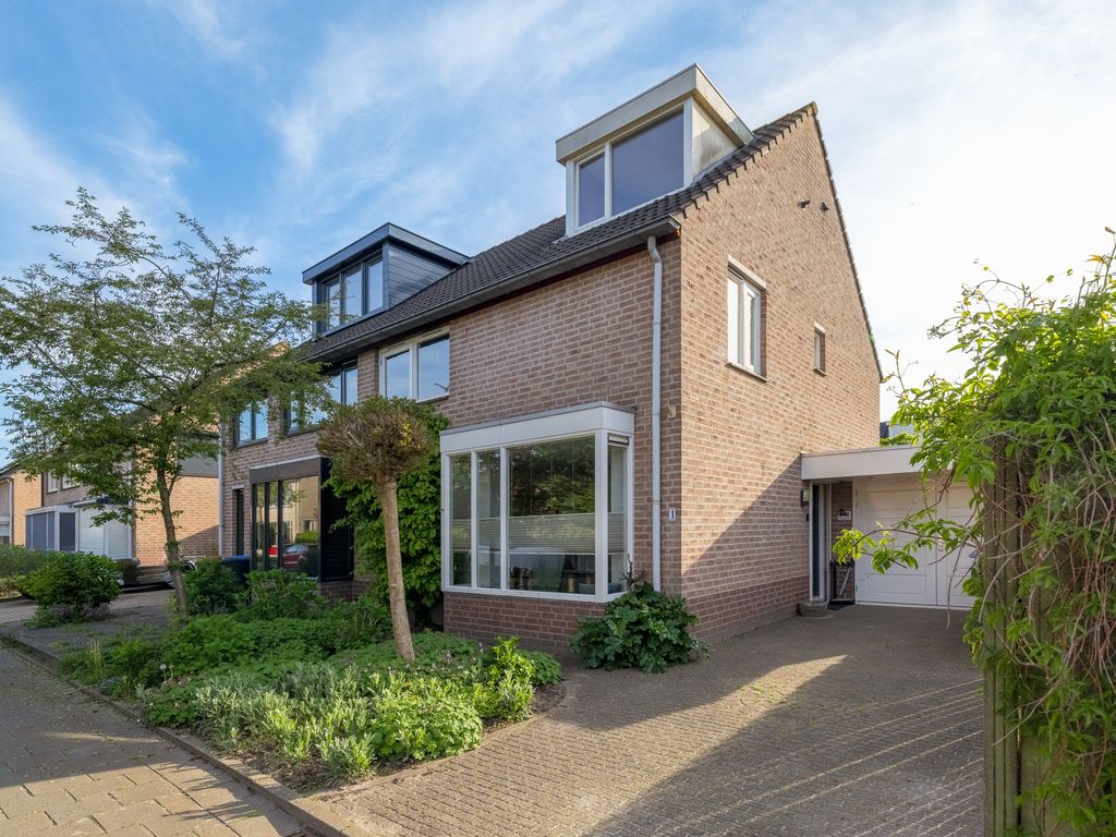 Dahliavallei 1, 's-Hertogenbosch