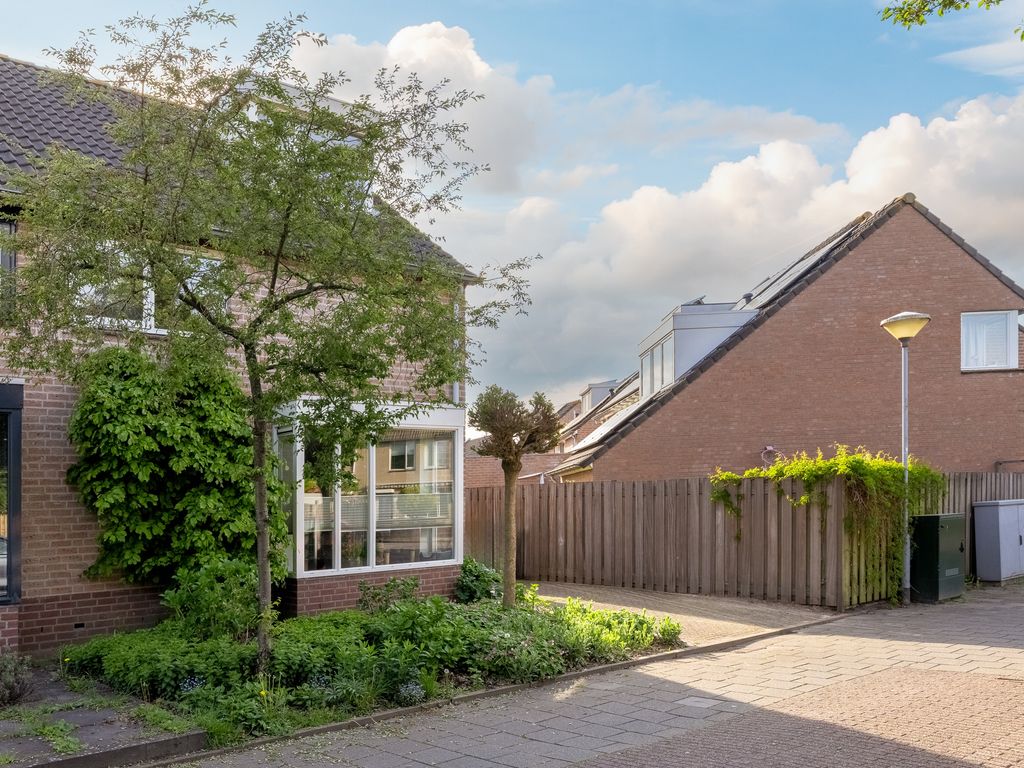 Dahliavallei 1, 's-Hertogenbosch