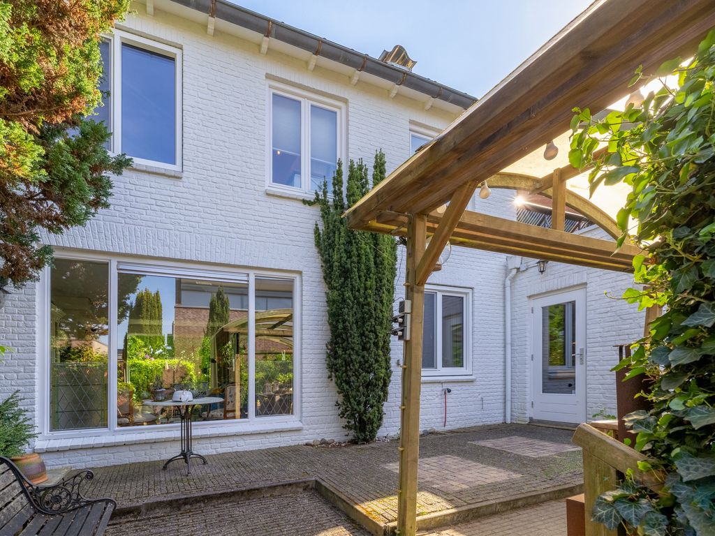 Oude Baan 6A, Rosmalen