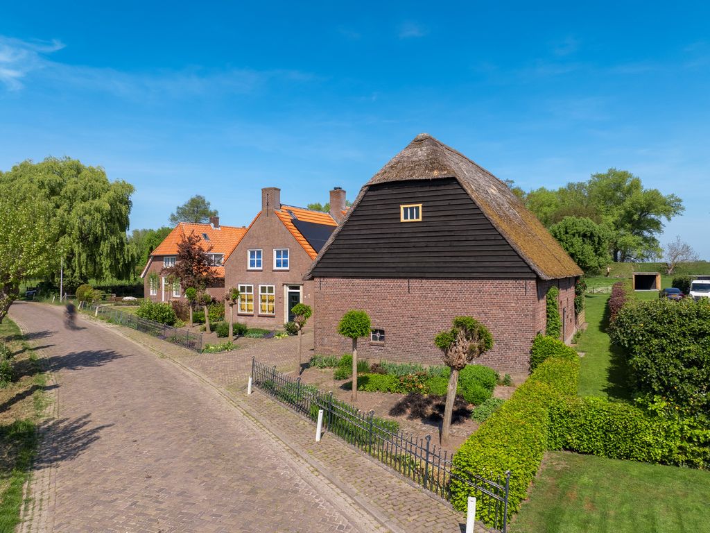 Oude Schoolstraat 8, Hedikhuizen