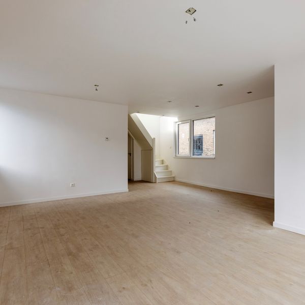 Meester Prinsenstraat 9, Haarsteeg