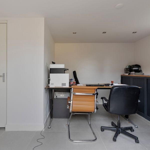 Meester Prinsenstraat 9, Haarsteeg